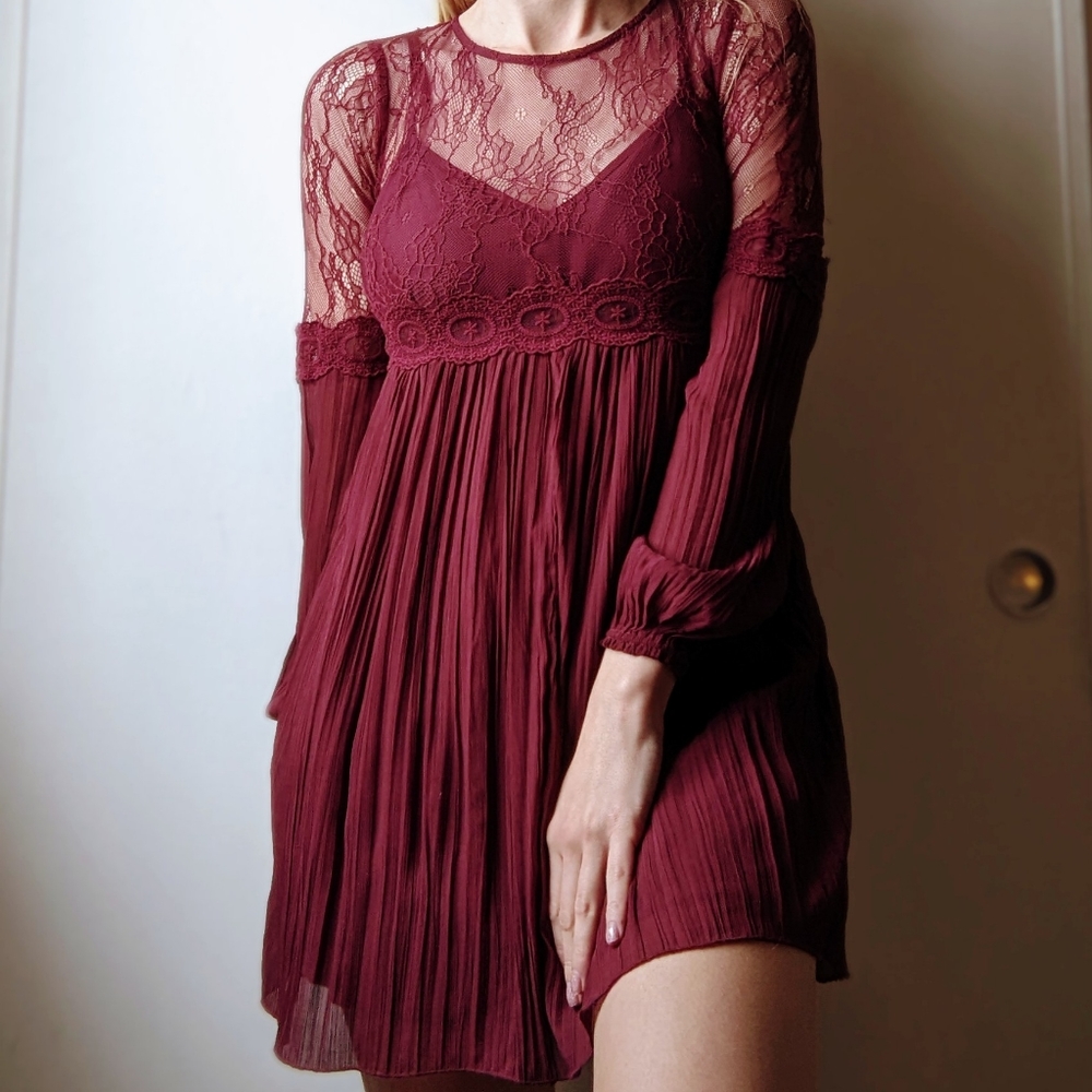 Abercrombie and fitch burgandy lace Two Piece  dress